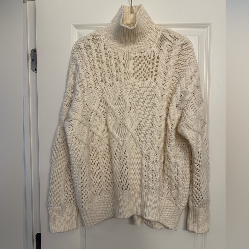 NWOT Athleta Bedford Wool Cashemere Cable Knit Sweater Size S